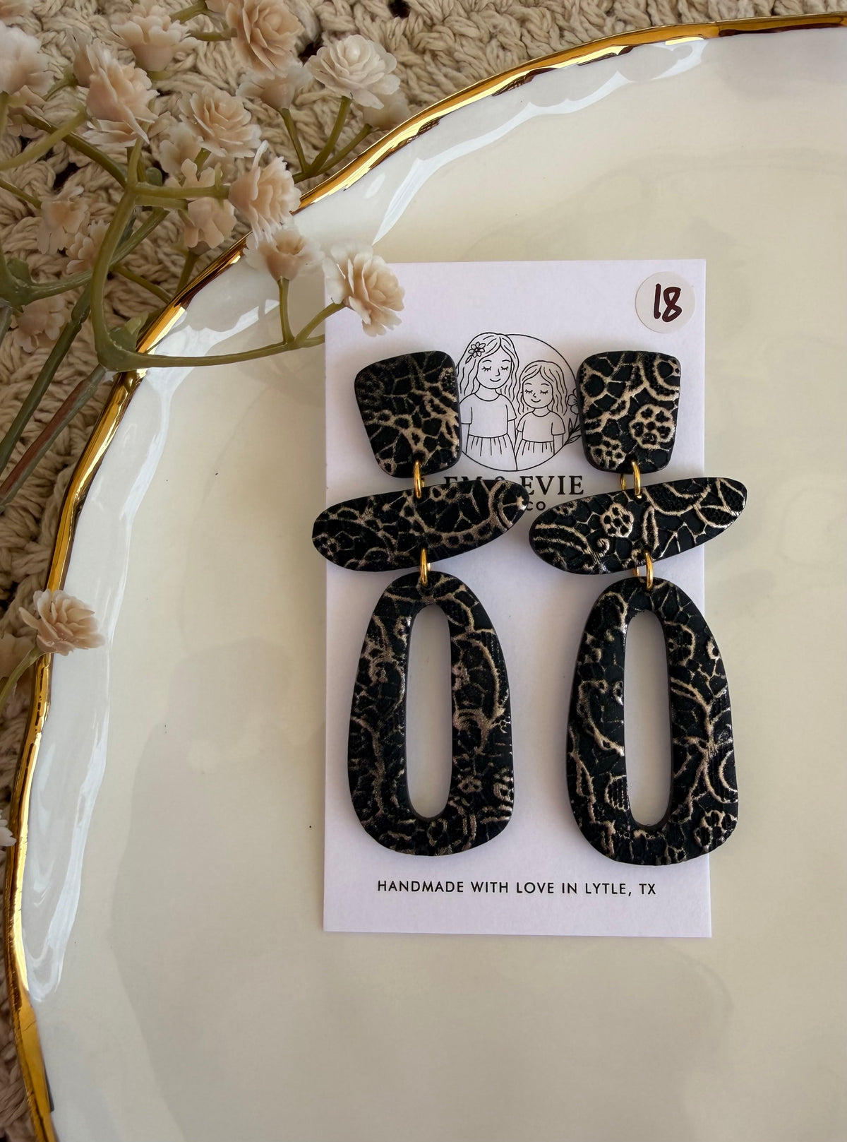 pebbles- black & gold lace