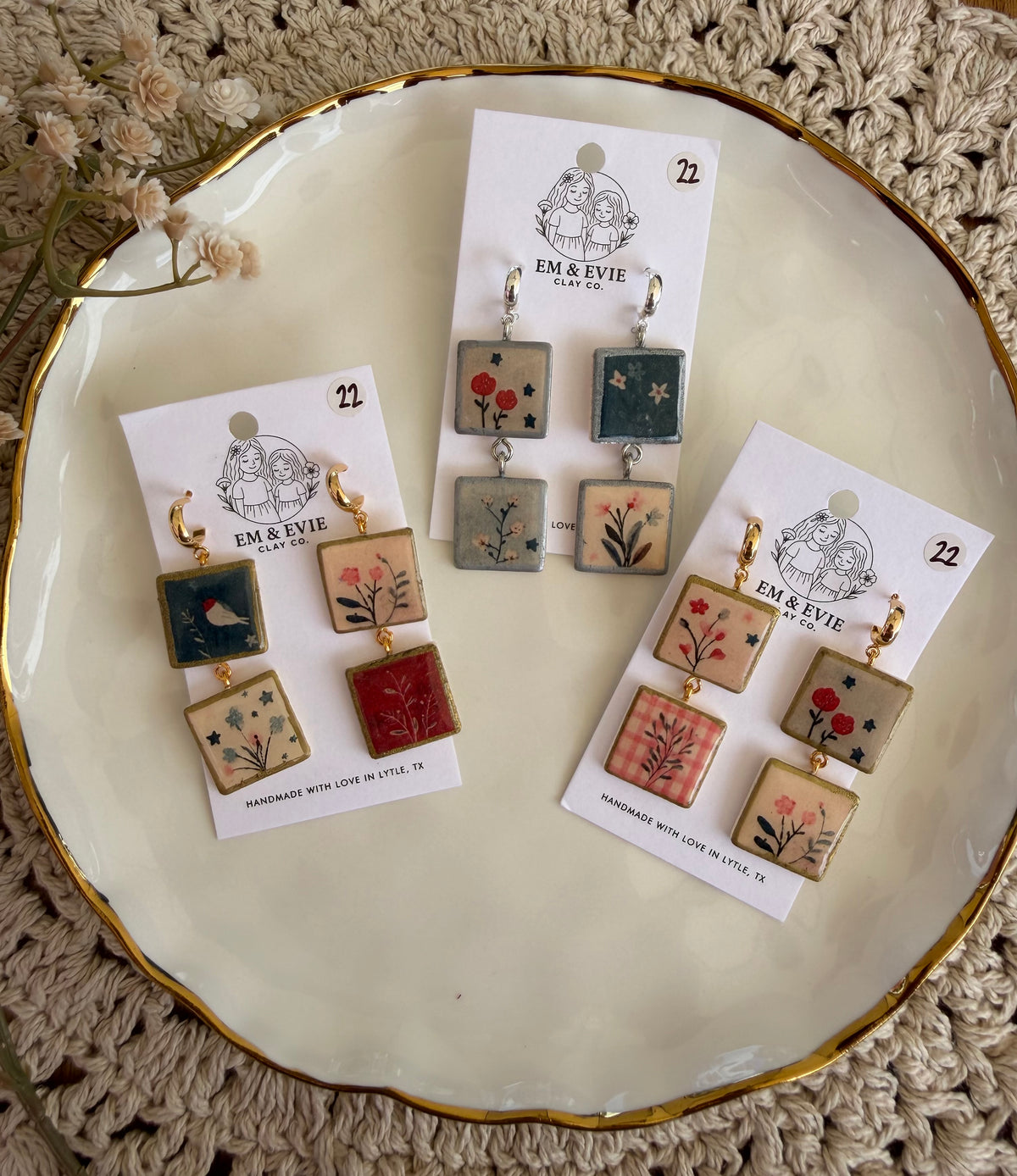 vintage tile blooms